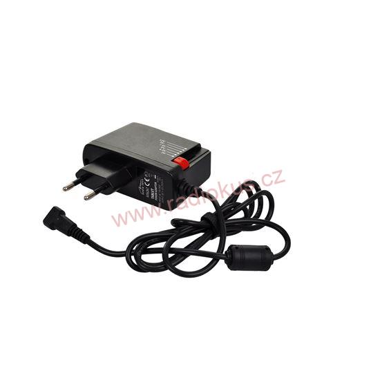 Univerzální síťový adaptér 3-12V/1500mA, stabilizovaný, výměnné konektory