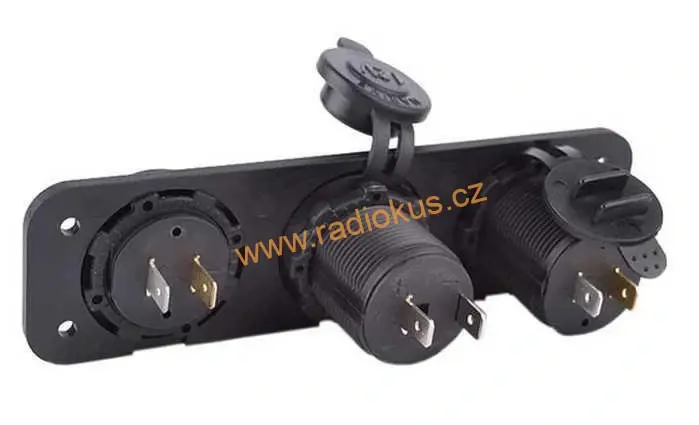 Panel se zásuvkou 12V CL , USB zdrojem USB A 2,1A + 1A , voltmetrem , zelený