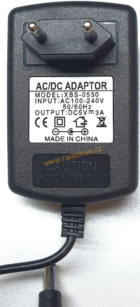 Zdroj spínaný XBS-0530 5V/3A, koncovka 5,5x2,1mm