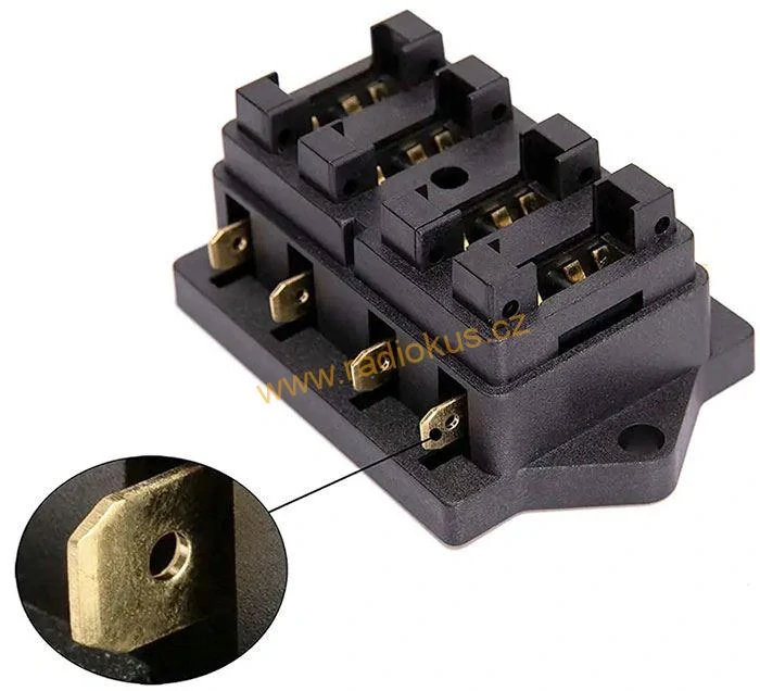 Distribuční blok - 4 pojistky , pojistkový držák