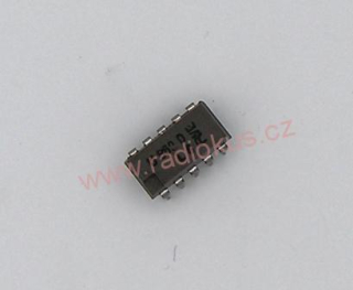 U852D integrovaný obvod 
