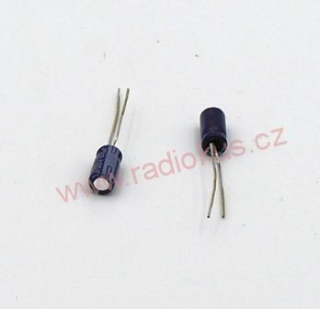 22uF/25V elektrolytický radiální kondenzátor 105°C