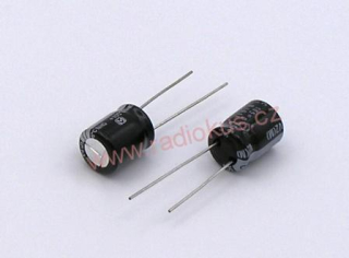 220uF/50V elektrolytický radiální kondenzátor 105°C