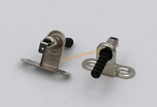 Spínač tlačítkový ON - ( OFF ) , černý , 10A/12V , dveřní / kapotový plast+kov