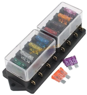 Distribuční blok - 8 pojistek , pojistkový držák