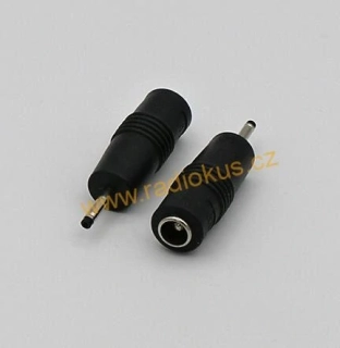 Redukce napájecího konektoru DC 2,1x5,5mm / DC 0,7x2,5mm kabelová přímá